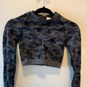 Gymshark cropped camo seamless workout top